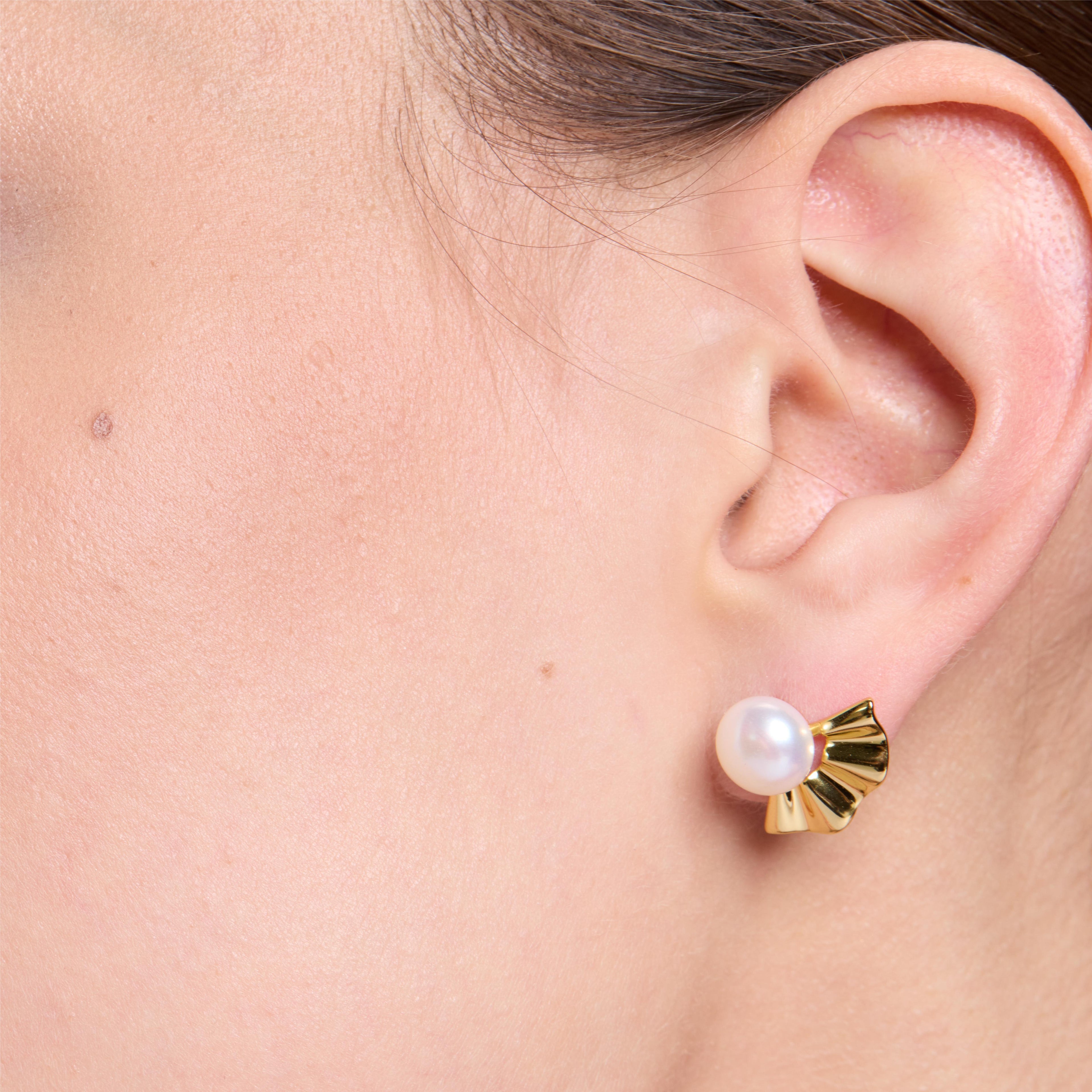 Exquisite Flawless Pearls Stud Earrings - JESCOJES