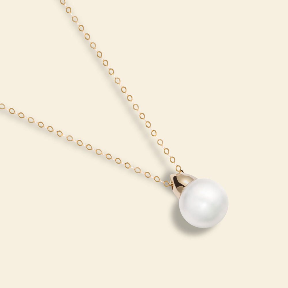 JESCOJES 18K Gold Balanced Delta Pearl Pendant Necklace