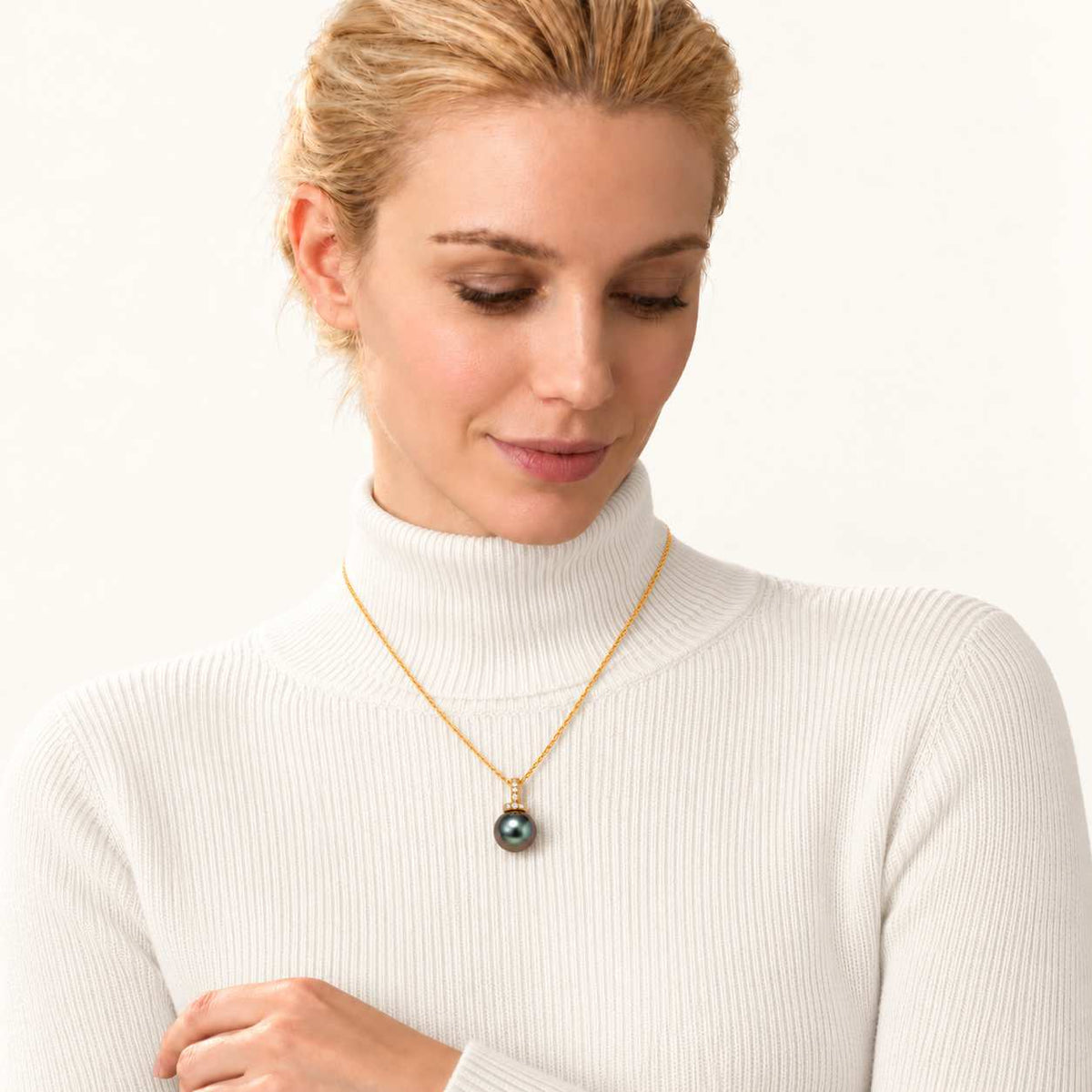 JESCOJES The Halo | Convertible Tahitian Pearl Pendant Necklace