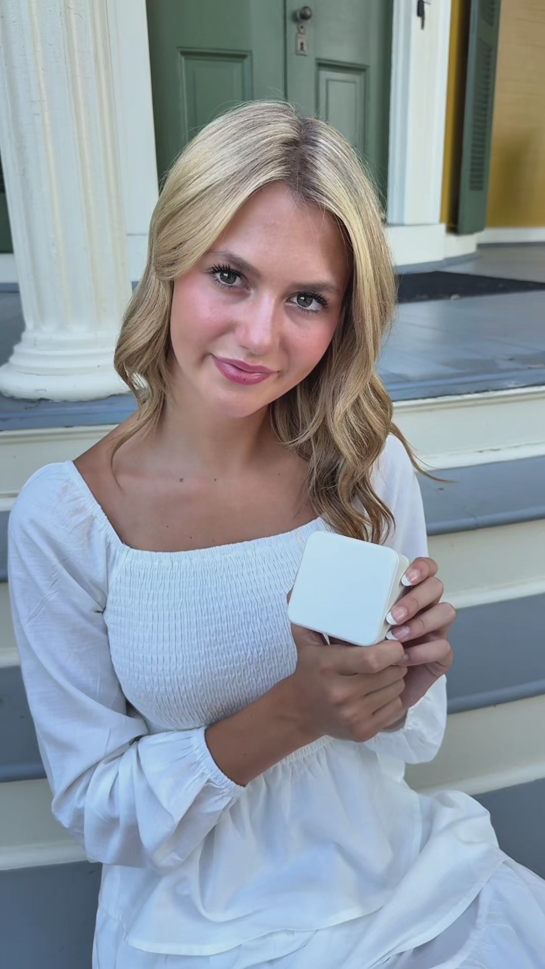 Solitaire AAAA Pearl Pendant Necklace