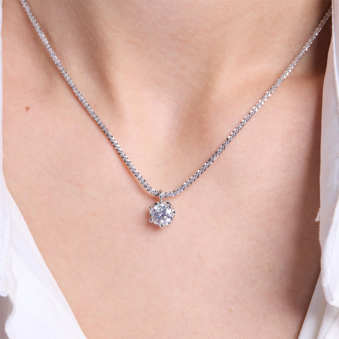 Sparkling Wave Moissanite Pendant Necklace - JESCOJES