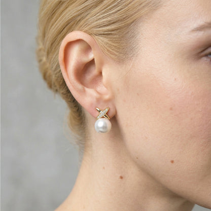 JESCOJES The Crossroads | Pearl Stud Earrings