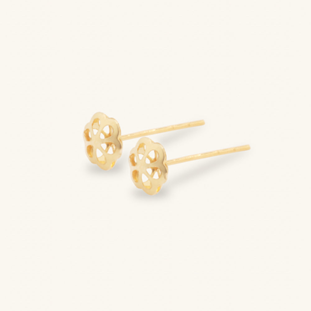 Shining Gold Plum Blossom Stud Earrings