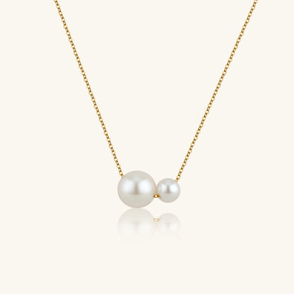Charismatic 18K Gold AAAA Pearls Pendant Necklace