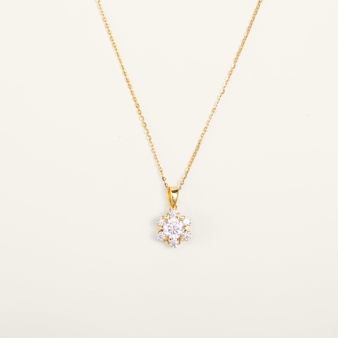 Premium Moissanite Romantic Flower Pendant Necklace