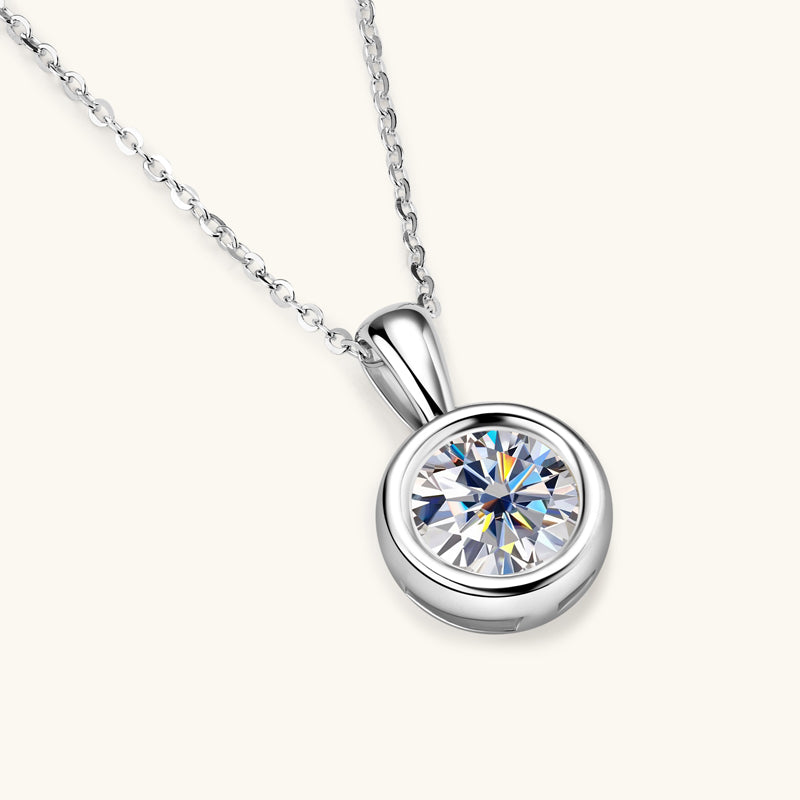 Dazzling Moissanite Bezel Pendant Necklace - JESCOJES