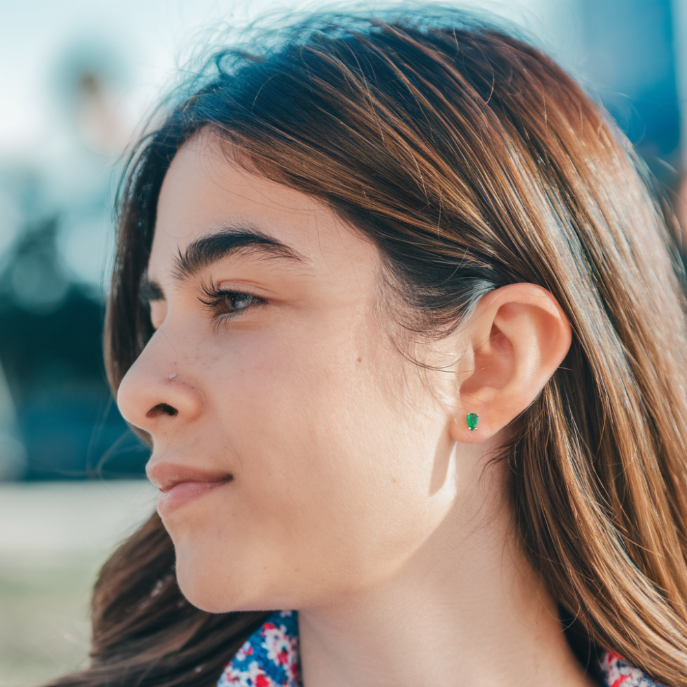 Vibrant Water Drop Emerald Stud Earrings - JESCOJES